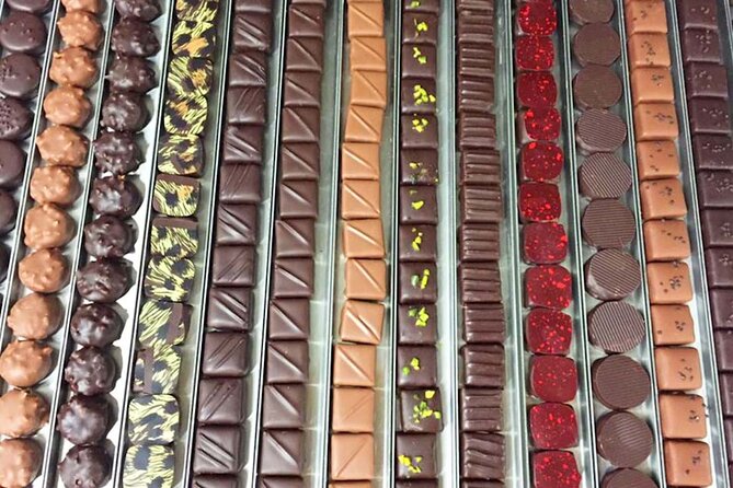 10+ tastings Gourmet Food & Wine Tour in the Heart of Paris - Dietary limits and what you actually receive