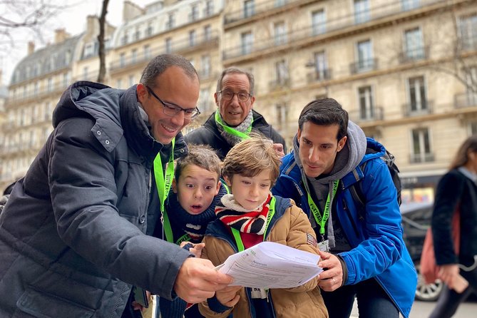 2 hour outdoor group activity in Paris: SAINT GERMAIN - Walking roughly four kilometers through Saint-Germain