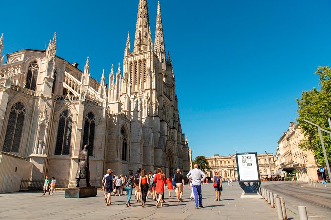2-Hour Walking Tour of the City’s Iconic Sights and History - Allées de Tourny and Bordeaux’s polished center