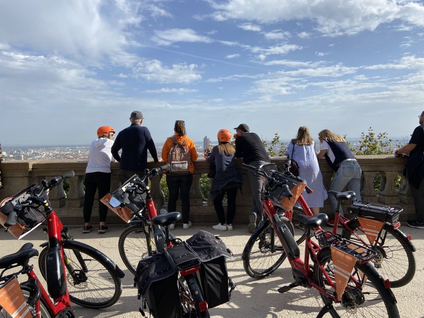 4h Complete Lyon Experience - E-Bike, Tasting & Walk - Hills, views, and the comfort factor