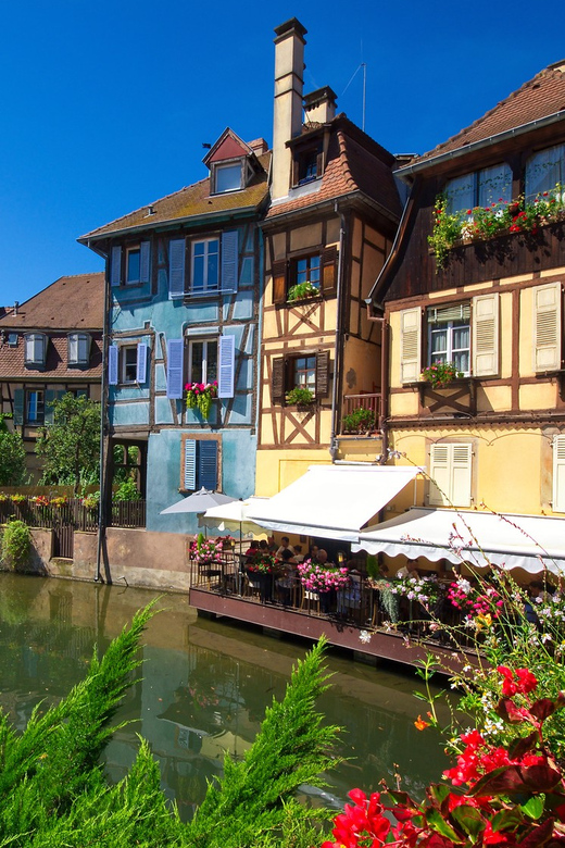 Alsace: Full-Day Wine Tour & Tastings from Strasbourg - Lunch and free time in a medieval wine village