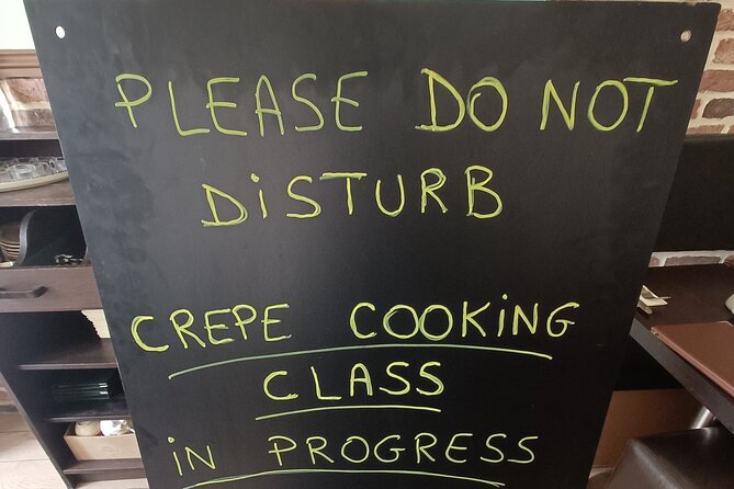 Amazing Sweet Crêpe Cooking Class Paris - Who should book this class