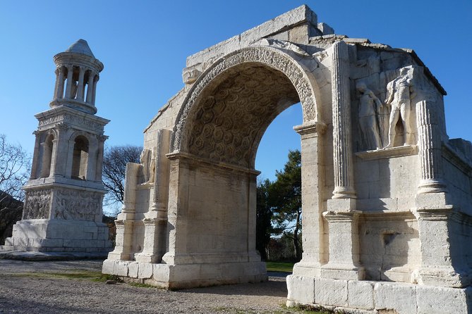 Arles, Les Baux & Saint-Remy de Provence from Aix - What the $174.21 price really buys