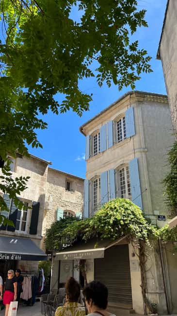Avignon: Pont du Gard, Saint Remy and Les Baux Half-Day Tour - The Pont du Gard is the grand finale