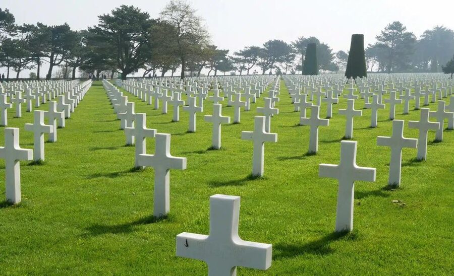 Bayeux: Normandy D-Day Landing Beaches Full-Day Guided Tour - Utah Beach: wide horizons and a lunch break