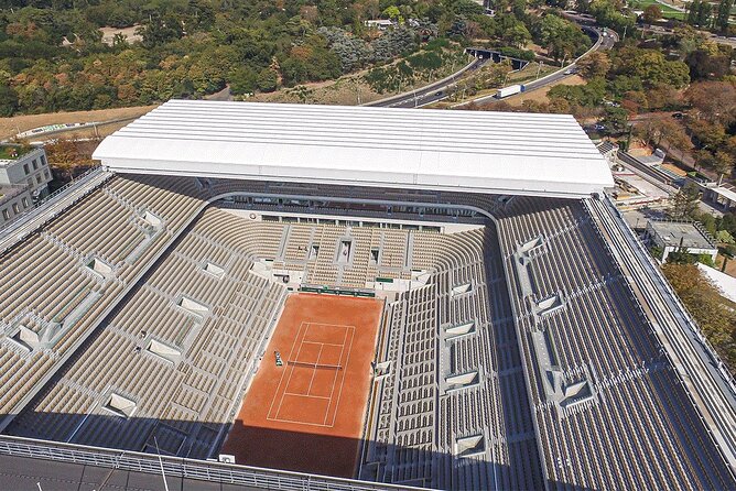 Behind the Scenes of the Roland Garros Stadium - How much walking should you expect?
