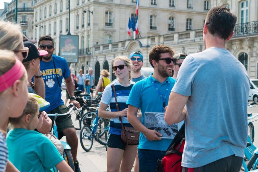 Best of Paris Bike Tour - Starting at Saint-Michel and Notre-Dame