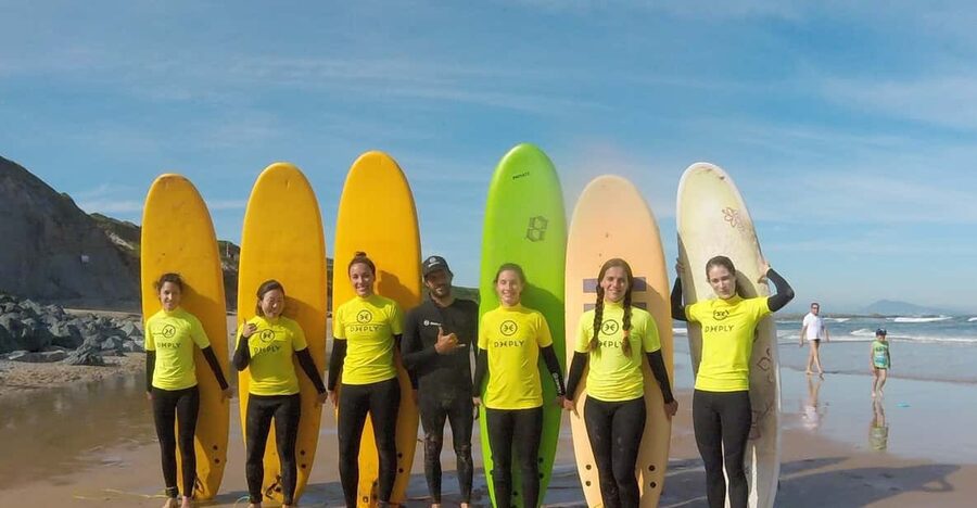 Biarritz: 1.5-Hour Group Surf Lesson - How much value do you get for $53?