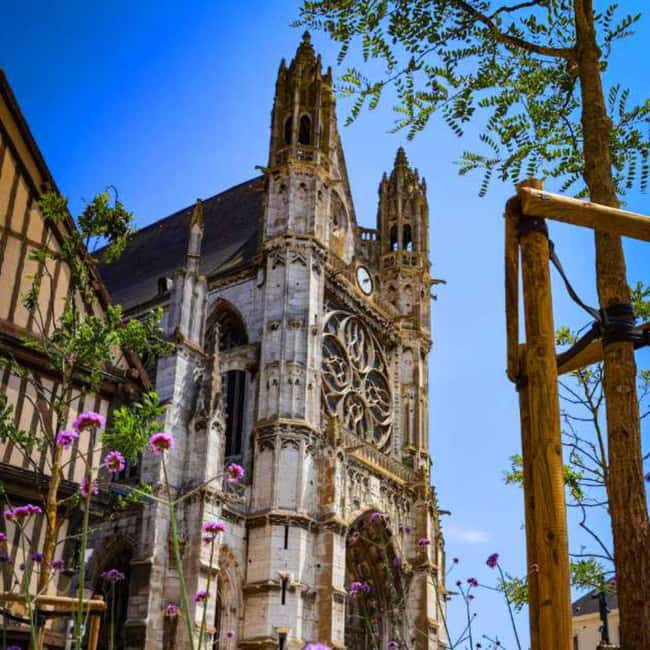 Bike tour from Vernon to Giverny with local guide - Why renting the bike yourself gives you more value