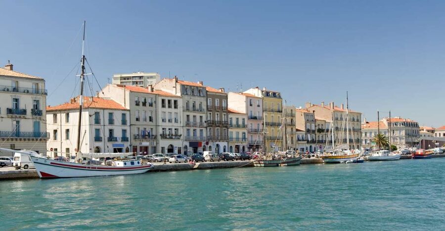 Boat walk in Sete on the singular island 1 hour - Key Points at a Glance