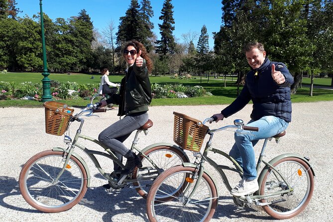 Bordeaux bike tour "The Best of Bordeaux" - Saint-Michel and the old city gates