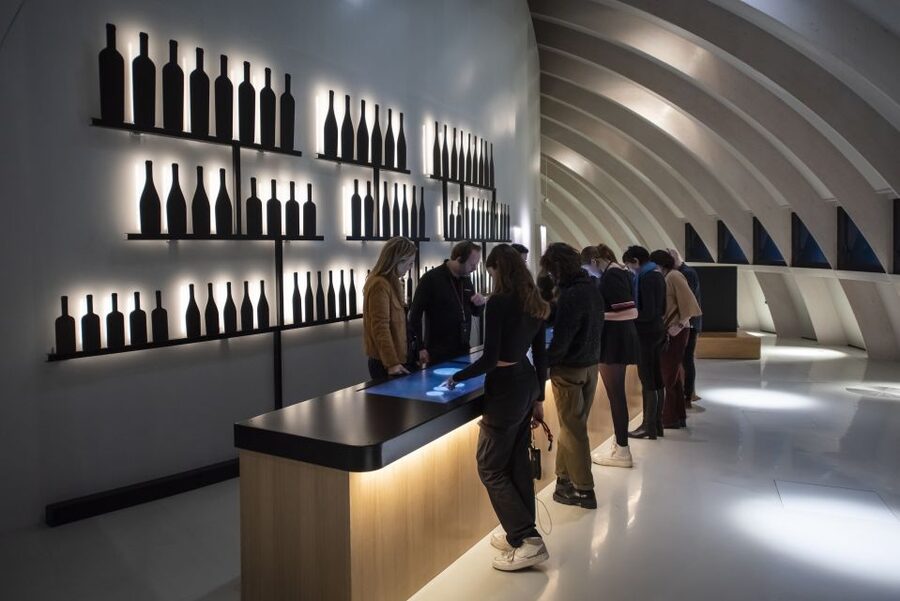 Bordeaux: Cité du Vin Entry Ticket and Wine Tasting - How long should you spend inside?