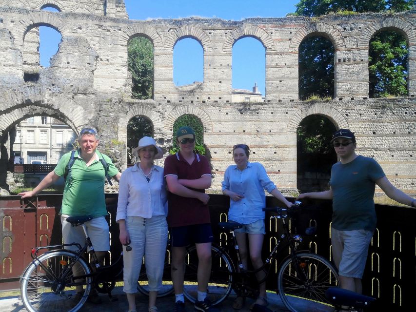 Bordeaux: Essentials 3-Hour Bike Ride - Pont Jacques Chaban-Delmas and the riverfront
