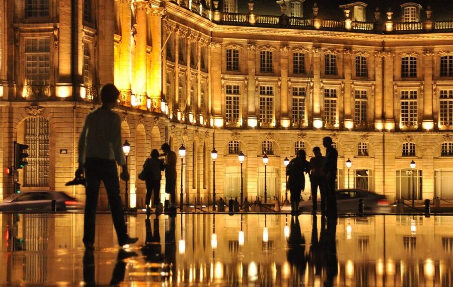 Bordeaux: Exclusive Private Guided Walking Tour - Noble Streets and Imposing Squares