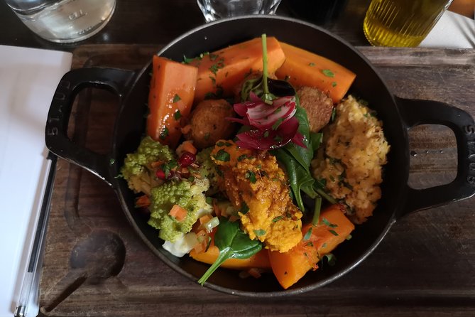 Bordeaux Food Tour – A Full French Meal by Do Eat Better - What this Bordeaux food walk is really like