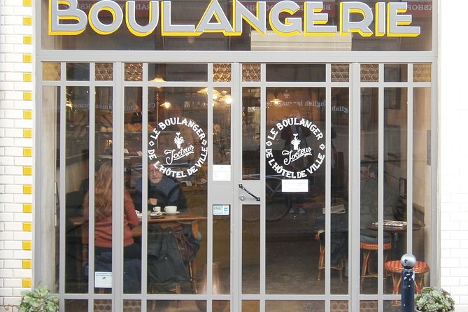 Bordeaux Historic and Gourmet Food Walking Tour - The chocolate stop is often the morning’s highlight