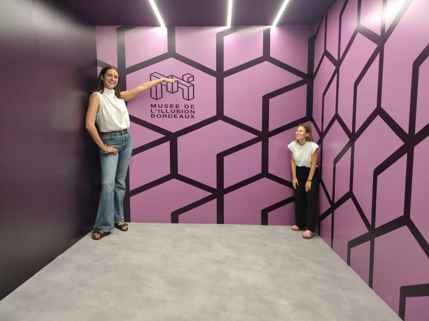 Bordeaux: Museum of Illusions Entry Ticket - Who will enjoy it most