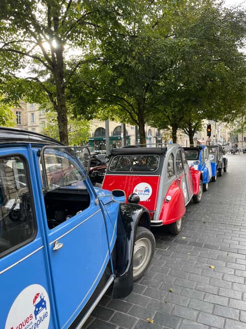 Bordeaux: Private Tour in a Citroën 2CV - Across the Garonne to the Chaban-Delmas Bridge