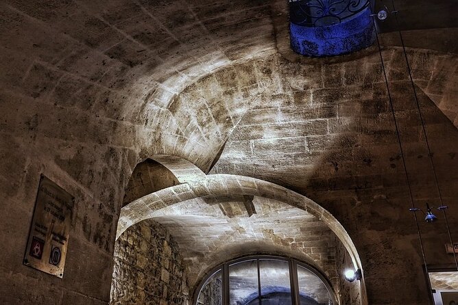 Bordeaux Wine and Trade Museum Admission Ticket with Wine Tasting - A Self-Guided Visit With Uneven Presentation