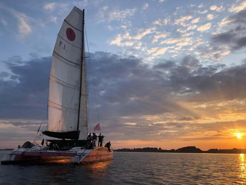 Brittany: Glénan Archipelago Sailing Day - Key points to know before you sail