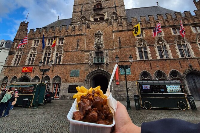 Bruges Guided Day Tour from Paris with Canal Cruise - The canal cruise: the best view of Bruges