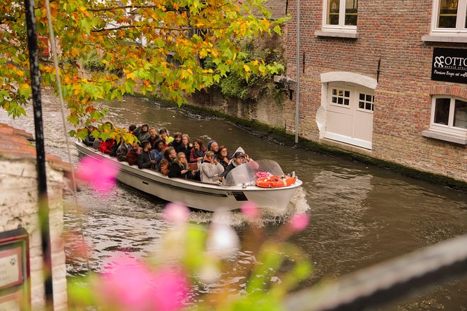 Bruges Guided or Audio Trip with Canal Cruise Option from Paris - Guided walk or audio app?