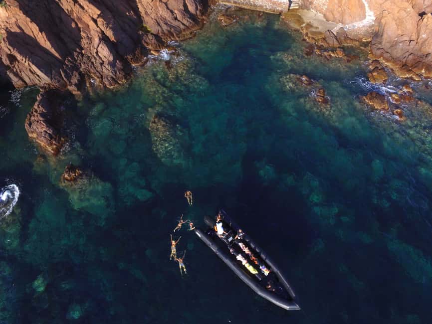 Cannes: 2.5-Hour Esterel Calanques Boat Excursion - Architectural surprises along the shoreline