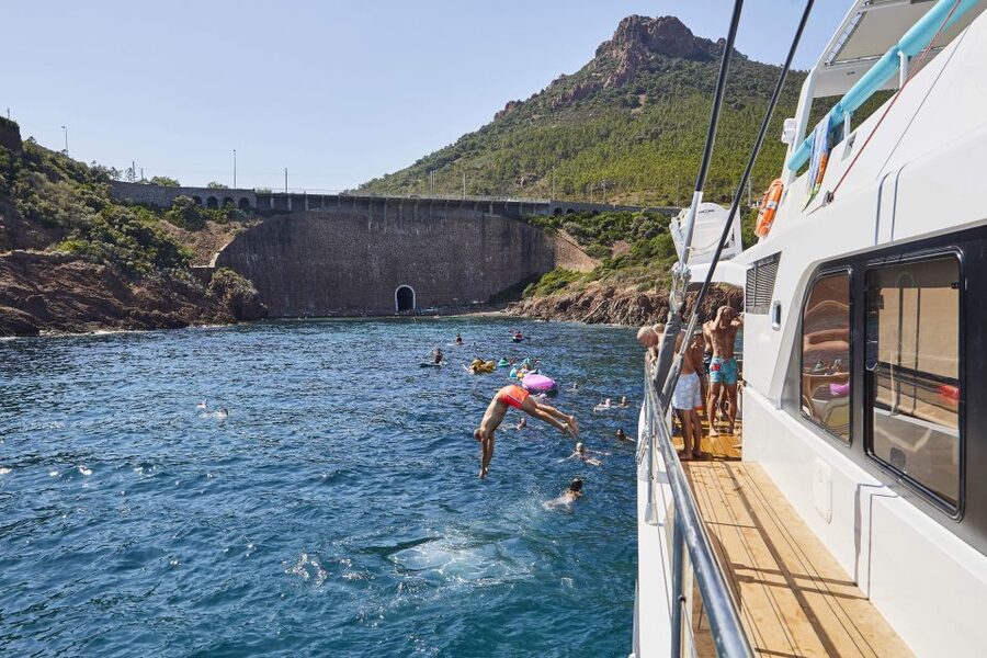 Cannes: Half-Day Catamaran Cruise - Snacks, water, and the cash-only bar