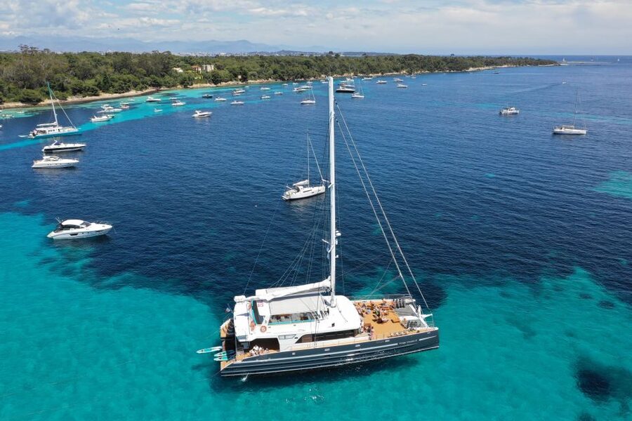 Cannes: Half-Day Catamaran Cruise with Lunch - The unexpected return by ferry