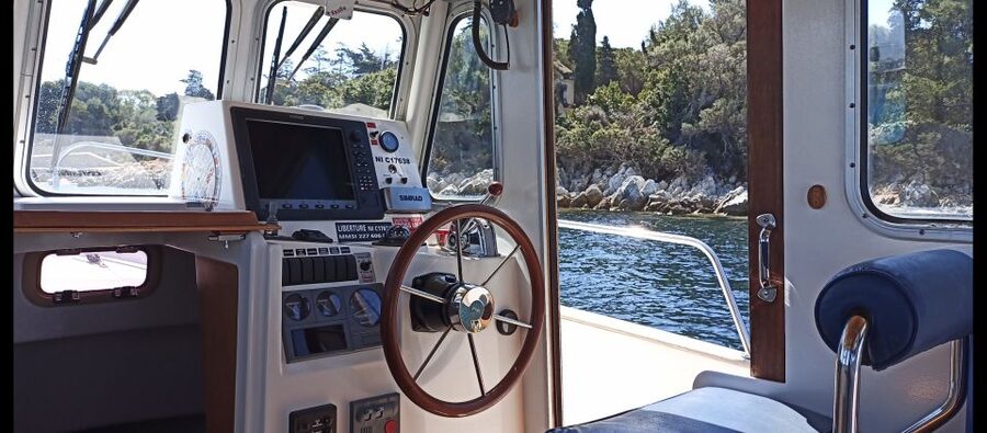 Cannes: Private Boat Trip to Lerins Islands & Cap d'Antibes - Crossing the Gulf of Juan to the Lerins Islands