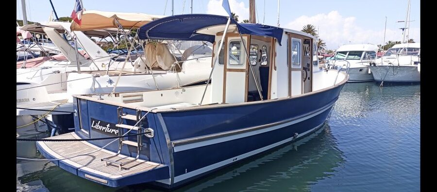 Cannes: Private Boat Trip to Lerins Islands & Cap d'Antibes - Three hours or six hours?