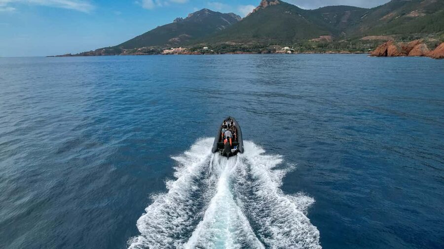Cannes: Scenic Coves RIB Boat Tour - Why this short boat ride works so well from Cannes