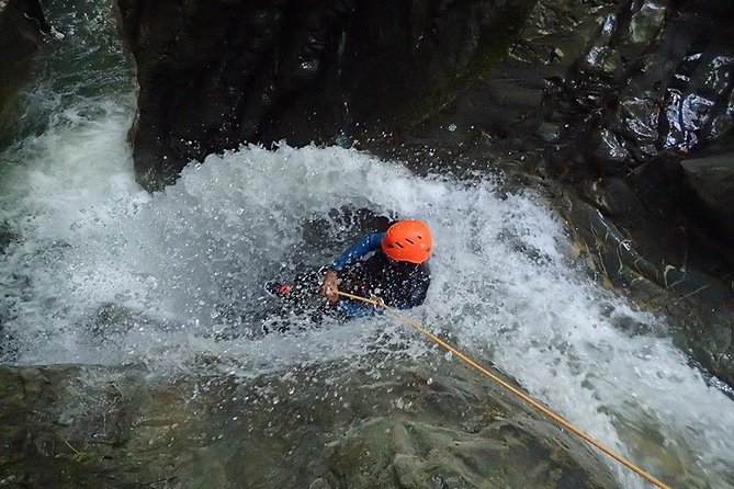 Canyoning Annecy Montmin Sensations - Rocky chaos and rope abseiling