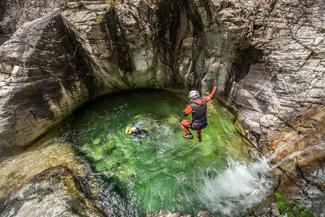 Canyoning Corsica The Richiusa Canyon - Starting at Bocognano and preparing for the walk