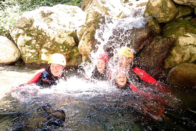Canyoning discovery in the Vercors - Grenoble - Following the river on foot