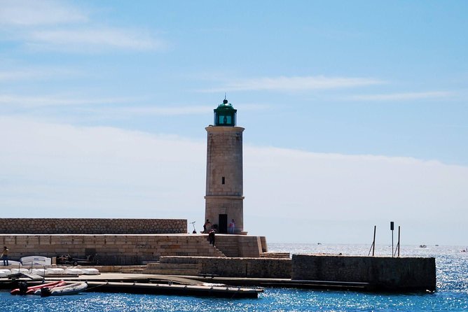 Cassis Half-Day Trip from Aix-en-Provence - The optional one-hour Calanques cruise