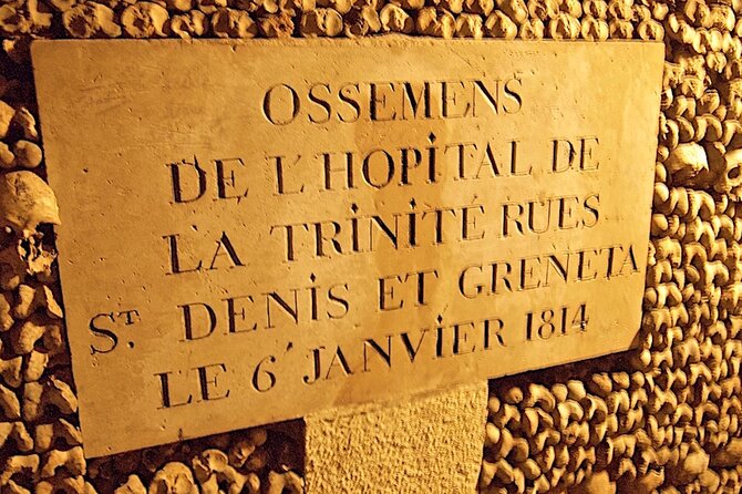 Catacombs of Paris Semi-Private VIP Restricted Access Tour - What you see among the bones