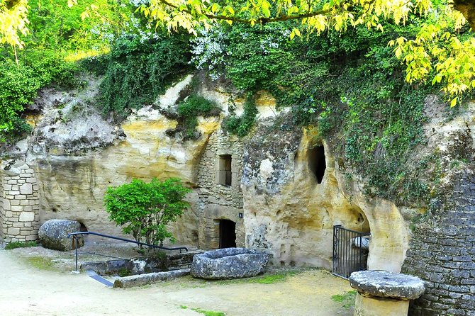 Cave Museum Village Troglodyte of Rochemenier Admission Ticket - What the furniture and tools reveal