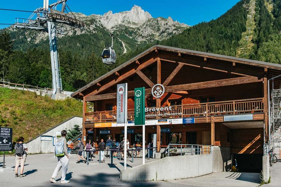 Chamonix: Tandem Paragliding Flight - A gentle glide, with optional thrills