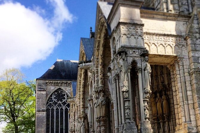 Chartres Cathedral 5 Hours Tour from Paris with Private Transport - What makes the private format useful