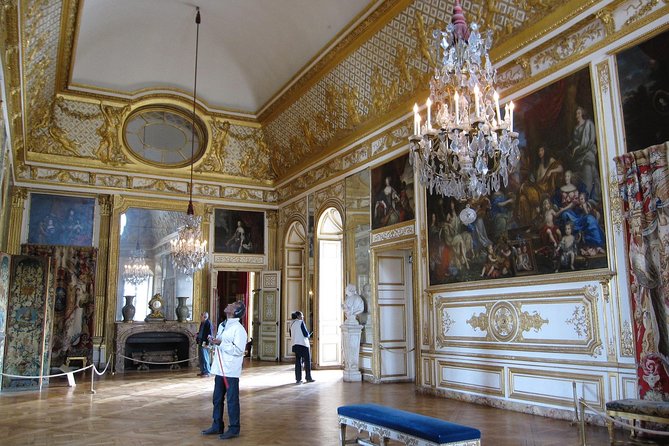 Château of Versailles and Marie Antoinette's Petit Trianon Private Tour - Who should choose this Versailles experience?