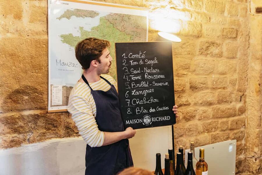 Cheese & Wine Tasting in Montmartre with Local Cheesemonger - Is $70 a good value?