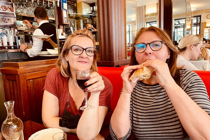 Chef PJ's Montmartre Food Tour - Rue Lepic and the Dessert Stroll