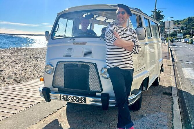 City Tour in Cannes aboard our Classic French Bus! - La Croisette: Cannes in its polished public image