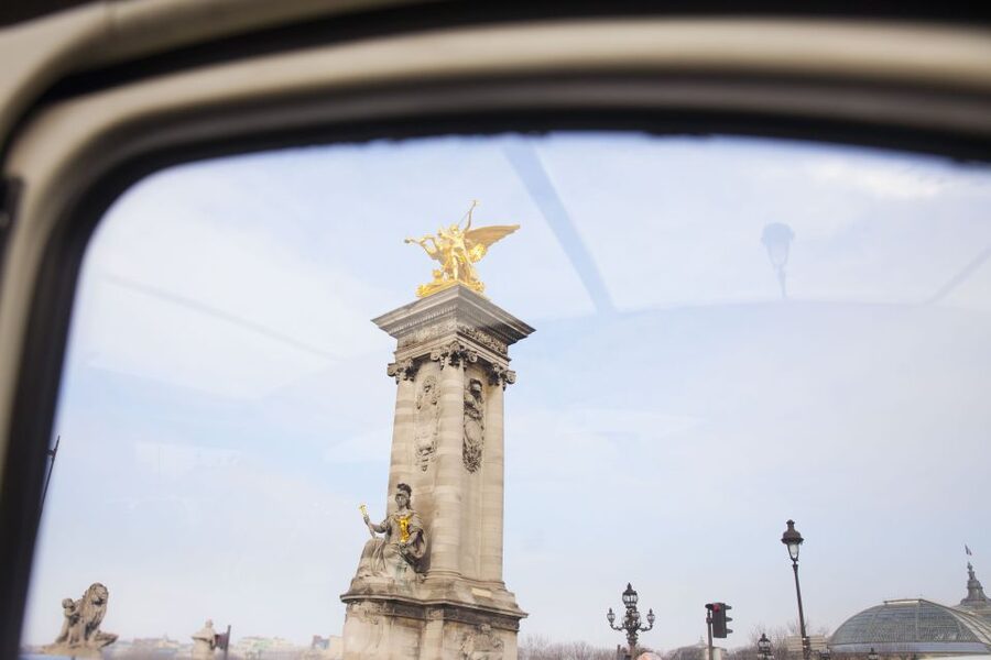 Classic, Romantic Paris: 3-Hour Vintage 2CV Tour - The Louvre, Notre Dame, and the Seine