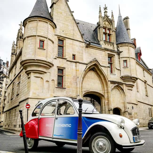 Classic, Romantic Paris: 3-Hour Vintage 2CV Tour - A private guide can make or break the ride
