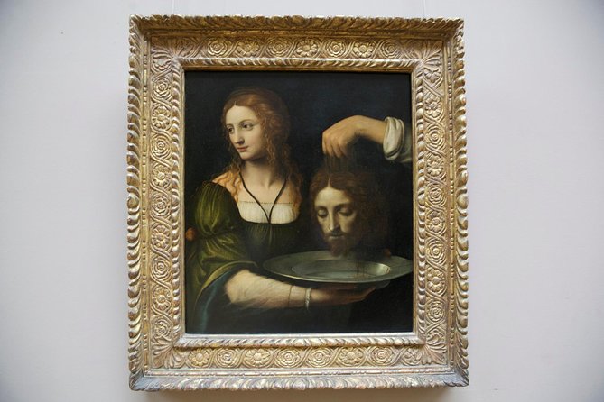 Closing Time at the Louvre: The Mona Lisa at her Most Peaceful - Meeting at the Arc de Triomphe du Carrousel