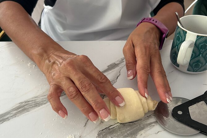 Croissants and pains au chocolat with a pastry chef in Paris - Is $126.98 a fair price?