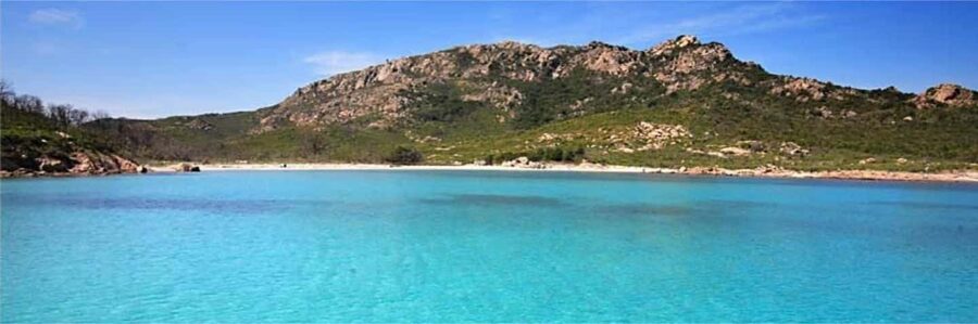 Day cruise to the Cerbicales & Lavezzi Islands with lunch - Following Corsica’s southeast coast