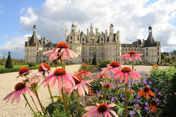 Day Tour of Chateaux of Chenonceau, Chambord & Caves Ambacia from Tours/Amboise - Caves Ambacia: an underground change of pace